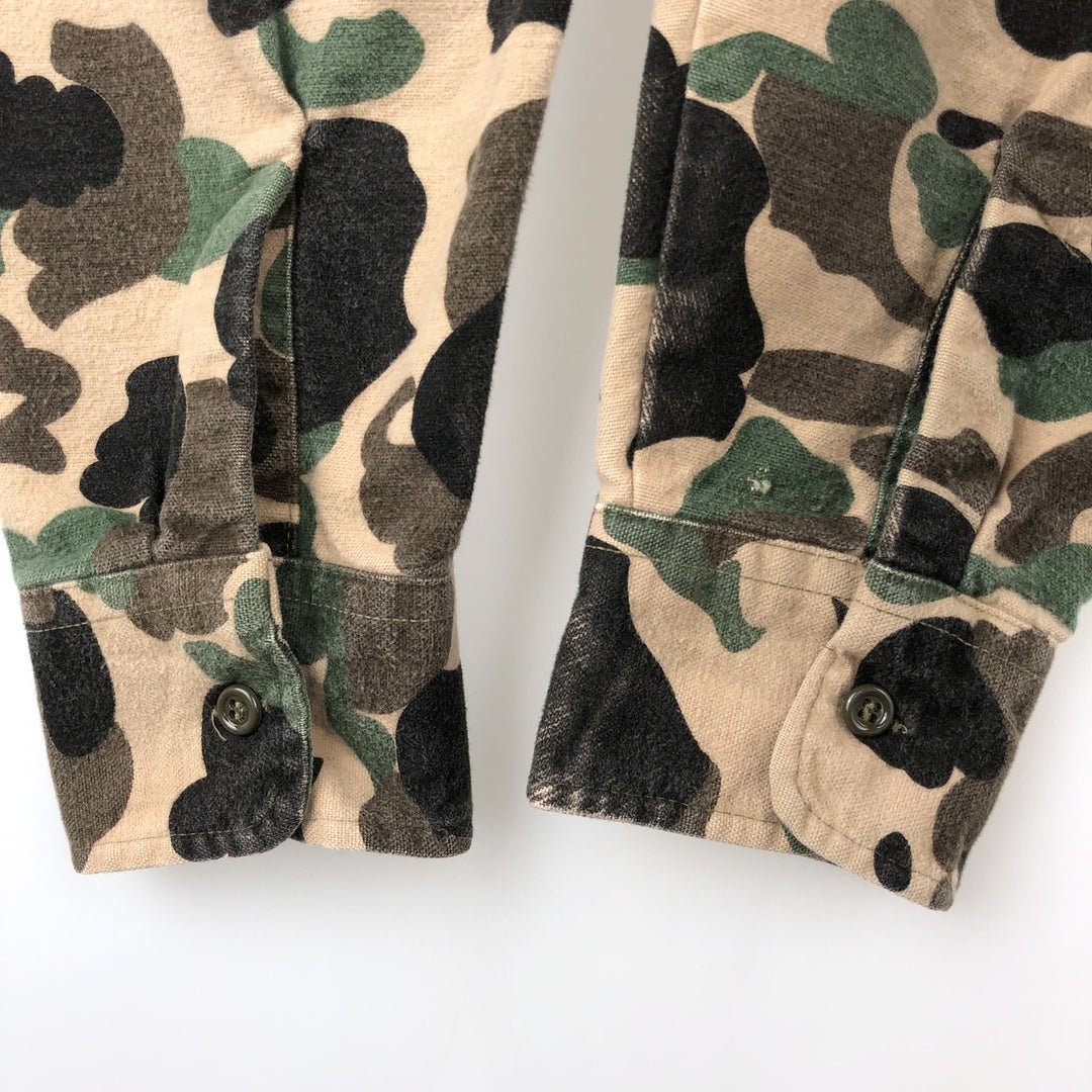 80'S BLACK DUCK Duck Hunter Camo Long-Sleeve Printed Flannel Shirt, Made in USA, Men's XL Equivalent, Vintage cotton Beige type Vintage Second Hand