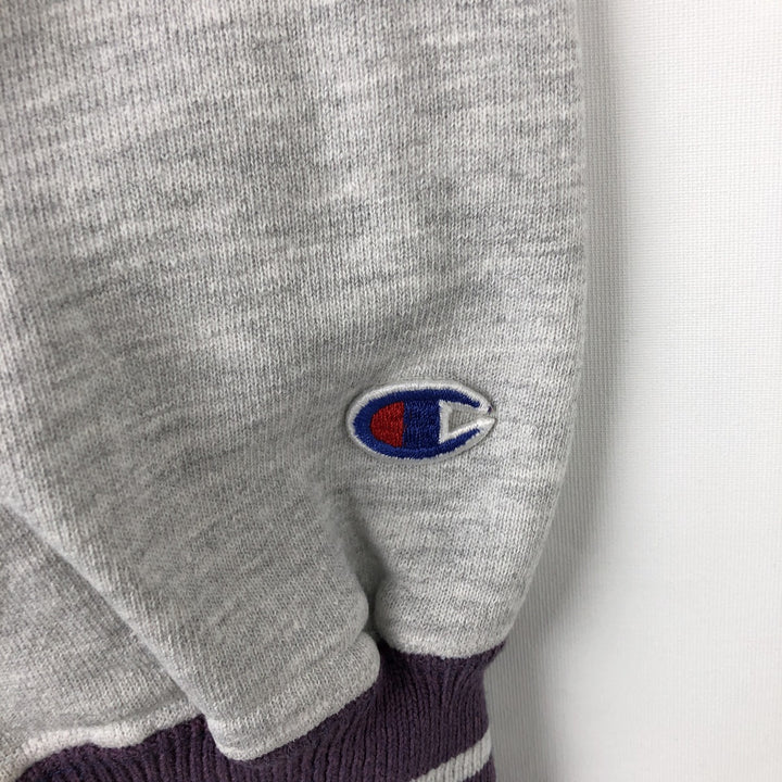 90'S Champion Reverse Weave Logo Sweatshirt, Made in USA, Men's XL equivalent, Vintage cotton gray type Vintage Second Hand