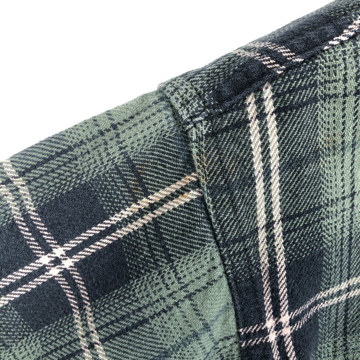 FIELD and STREAM Long Sleeve Heavy Flannel Check Shirt, Men's Size L cotton Green type dark green Vintage Second Hand