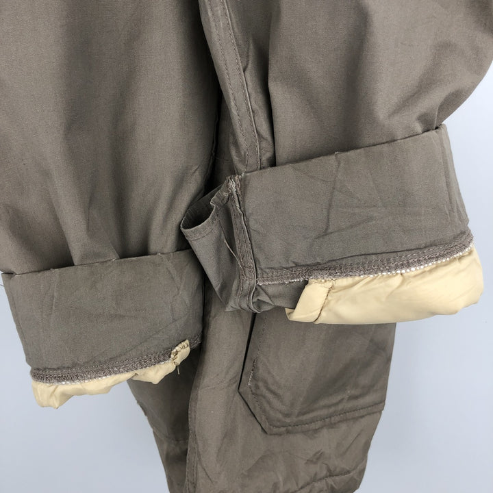 Vintage 1980'S Woolrich padded mountain jacket, shell jacket, and puffer jacket, made in the USA, size M, men's. polyester Beige type Vintage Second Hand