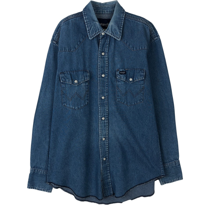 Wrangler Long Sleeve Denim Western Shirt, Men's Size Medium cotton blue type Vintage Second Hand
