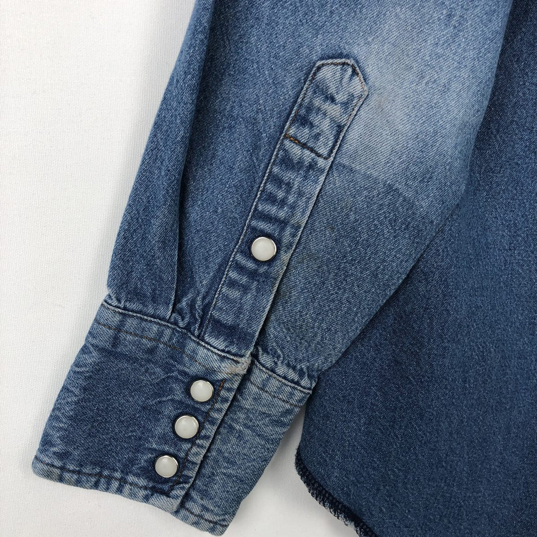 Wrangler Long Sleeve Denim Western Shirt, Men's Size Medium cotton blue type Vintage Second Hand