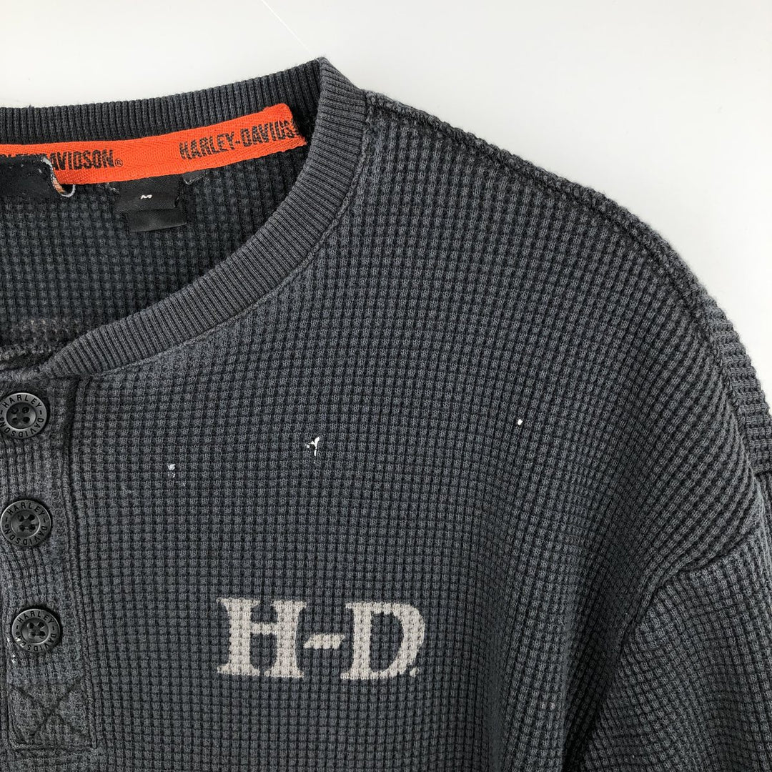 Harley-Davidson Skull Pattern Henley Neck Thermal Long-Sleeve T-Shirt (Men's Size M) unclear black type Vintage Second Hand