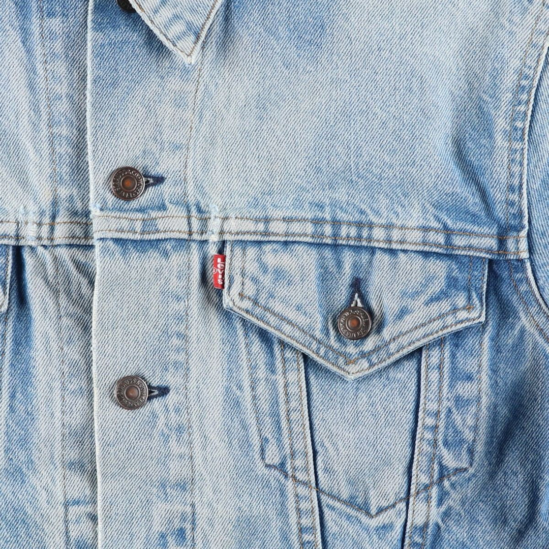 Levi's denim jacket, denim jacket, made in the USA, men's size M, vintage unclear Blue type light blue Vintage Second Hand