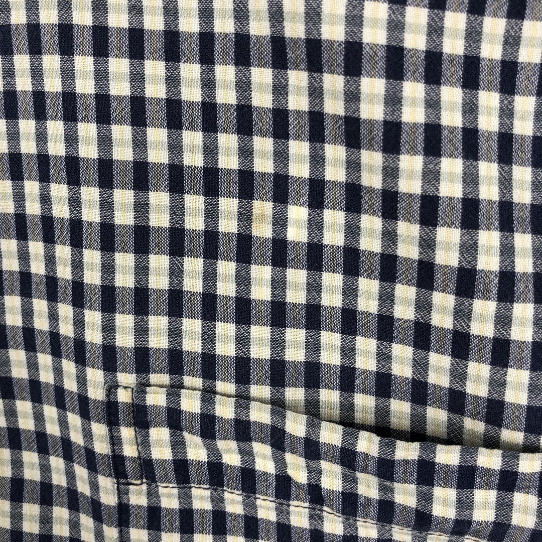 Eddie Bauer short sleeve button down check shirt, men's size M cotton navy blue type Vintage Second Hand