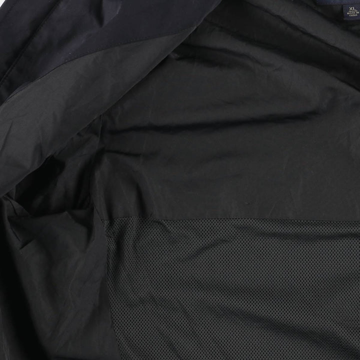 2000'S Banana Republic collared windbreaker, men's size XL equivalent. polyester navy blue type Vintage Second Hand