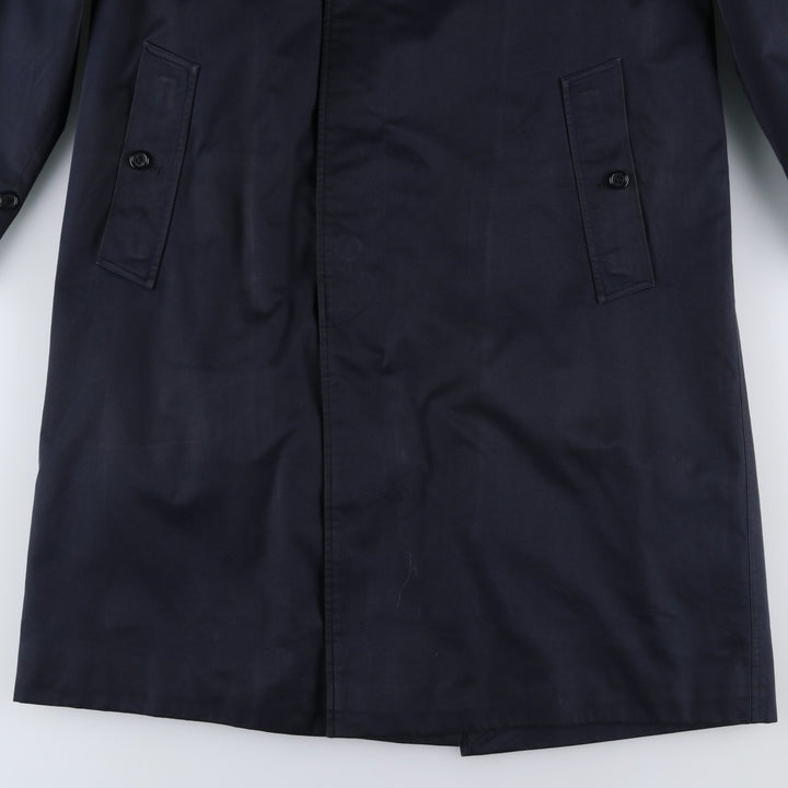 Burberry's Balmacaan Coat, Made in England, Men's Size L cotton navy blue type Vintage Second Hand