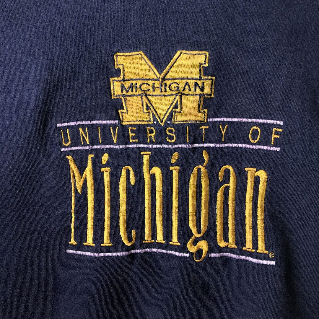 CAMPUS OUTPOST MICHIGAN University of Michigan College Sweatshirt, Made in USA, Men's XL equivalent. cotton navy blue type Vintage Second Hand