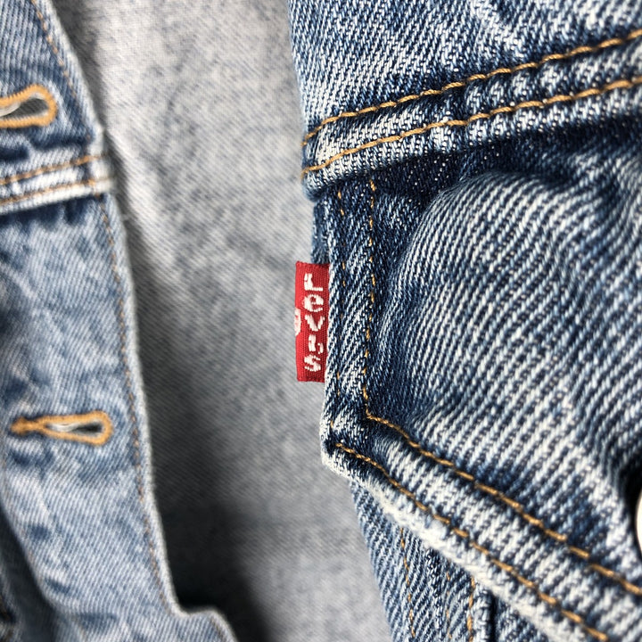 Levi's denim jacket, denim jacket, women's size L cotton blue type Vintage Second Hand