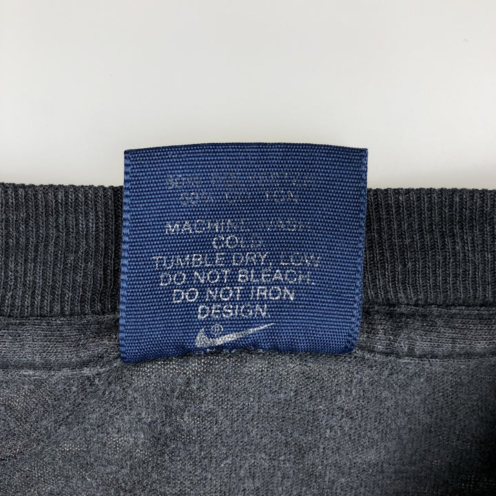 80'S Nike Navy Tag Logo Print T-Shirt, Men's Size XL (Equivalent), Vintage cotton Charcoal Vintage Second Hand