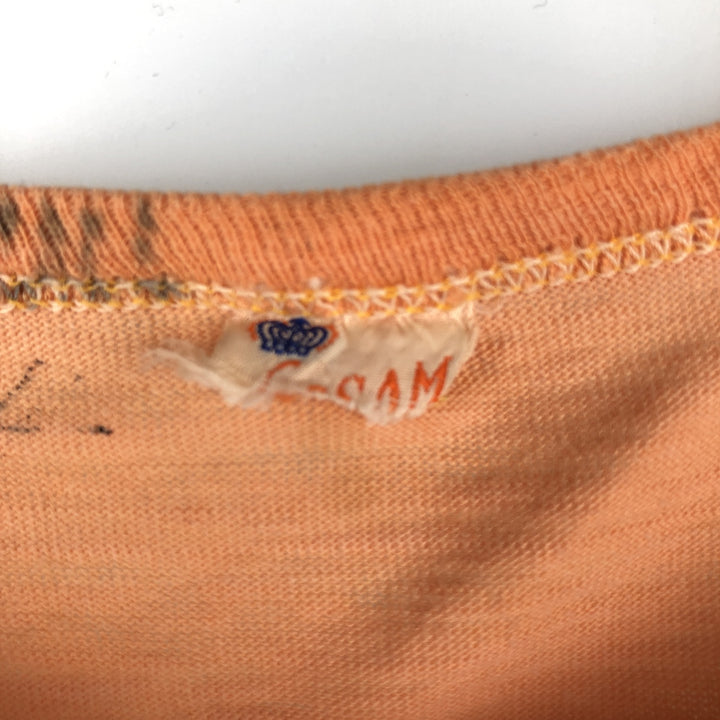 Henley neck printed t-shirt, men's size S equivalent, vintage. unclear orange type Vintage Second Hand