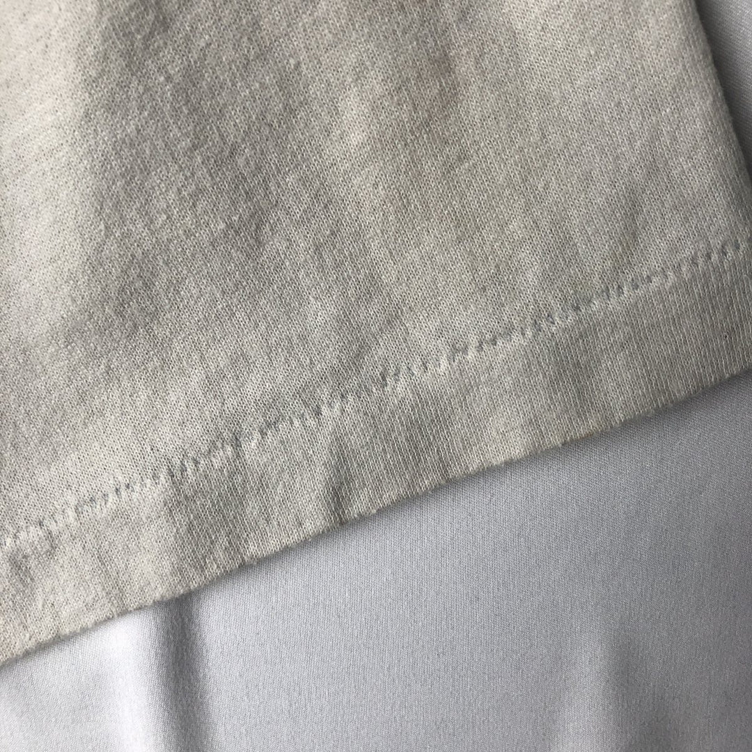Vintage 90'S Russell print T-shirt, Made in USA, Men's Size L cotton Beige type Vintage Second Hand