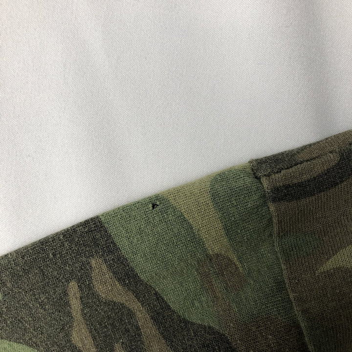 JR.GI Camouflage Pattern Print T-Shirt, Made in USA, Men's Size XL (approx.) cotton Khaki type Vintage Second Hand