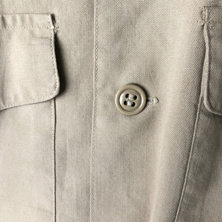 Round collar short-sleeved shirt, men's size M equivalent, vintage. unclear Khaki type beige Vintage Second Hand