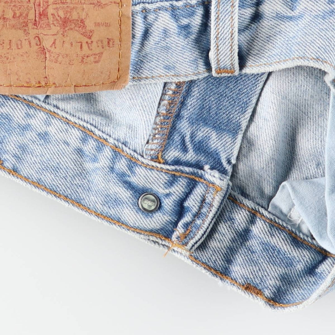 2000'S Levi's 550 Relaxed Fit Tapered Leg Denim Pants, Made in USA, Women's Size L (W30 equivalent) cotton Blue type light blue Vintage Second Hand