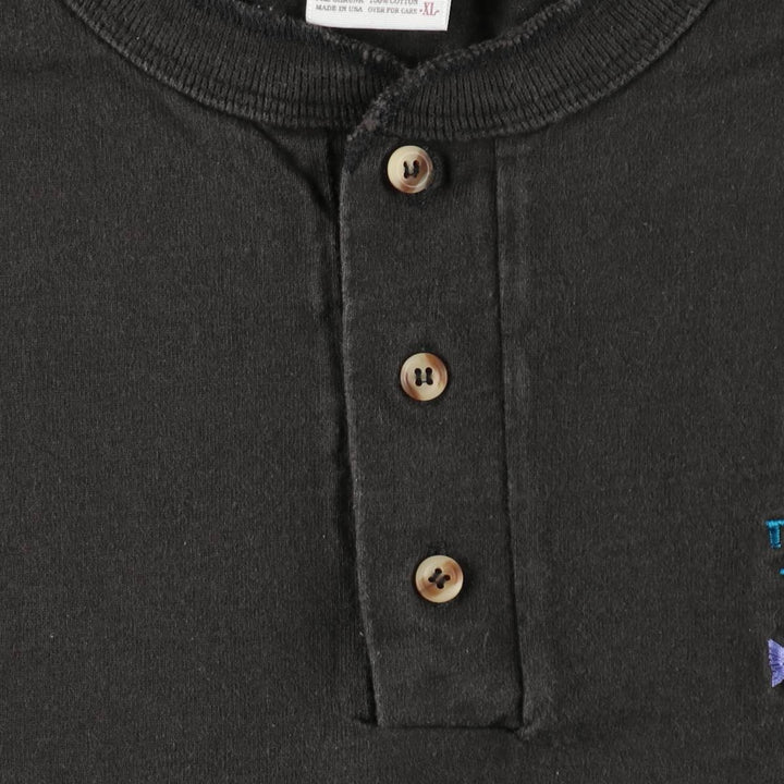 90'S Cotton Deluxe Henley Neck T-Shirt, Made in USA, Men's XL equivalent, Vintage cotton black type Vintage Second Hand