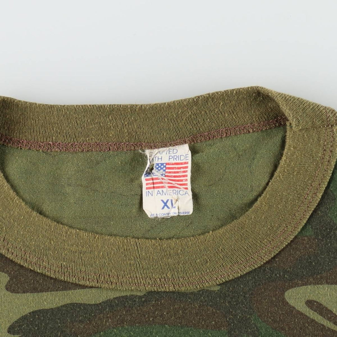 ~90'S Woodland Camo Pocket T-Shirt, Made in USA, Men's XL equivalent, Vintage polyester Khaki type Vintage Second Hand