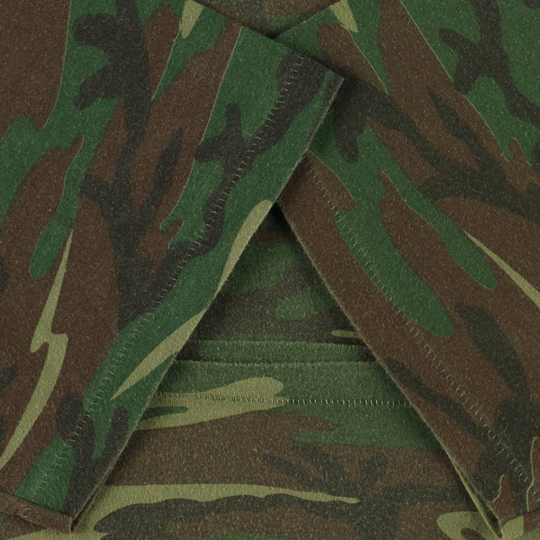 ~90'S Woodland Camo Pocket T-Shirt, Made in USA, Men's XL equivalent, Vintage polyester Khaki type Vintage Second Hand
