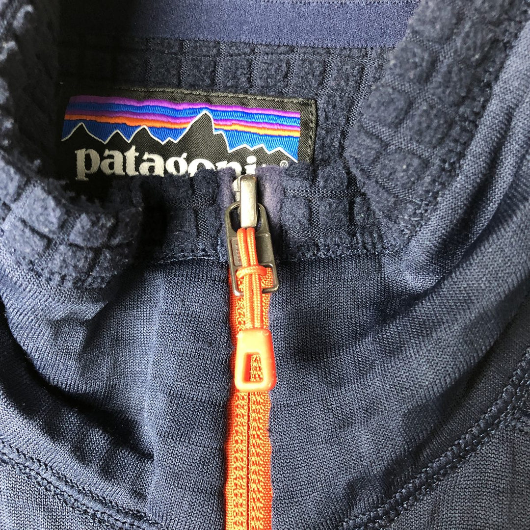 Patagonia Regulator R1 40128SP18 Fleece Jacket, Men's Size L (approx.) polyester navy blue type Vintage Second Hand