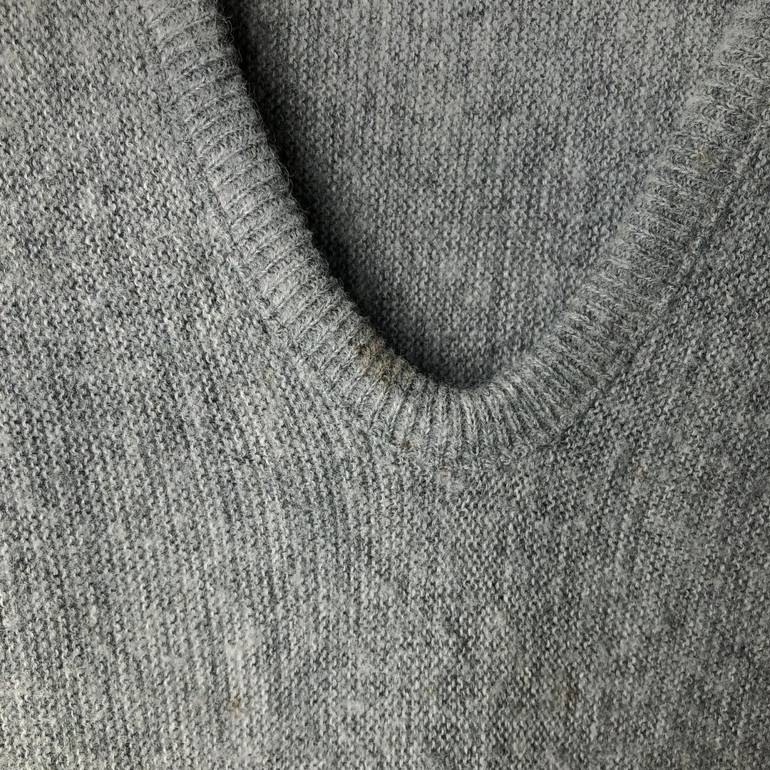 Lacoste IZOD V-neck acrylic knit sweater, men's size M (approx.) Oron Acrylic gray type Vintage Second Hand