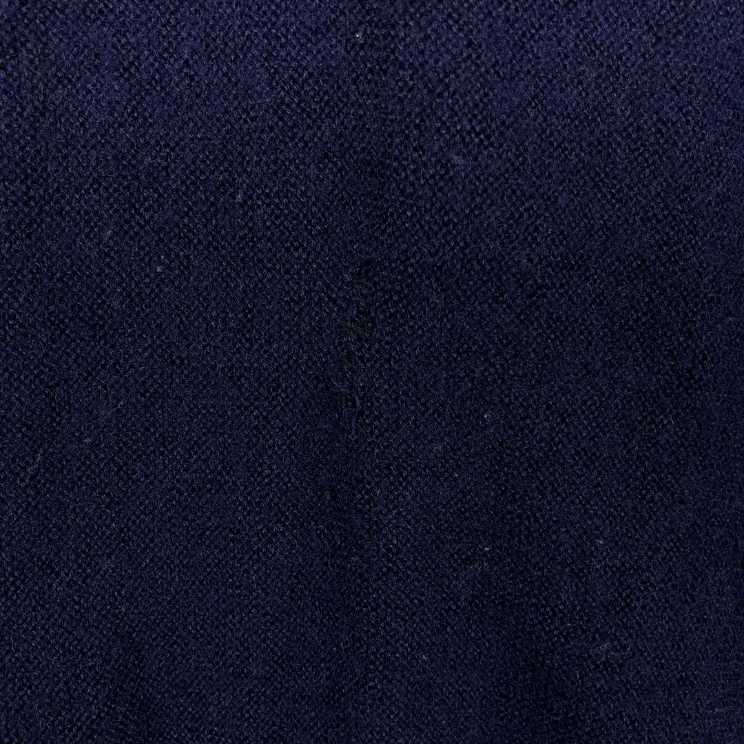 Vintage 70s-80'S Lacoste IZOD V-neck acrylic knit sweater, made in USA, men's size M equivalent. Oron Acrylic navy blue type Vintage Second Hand