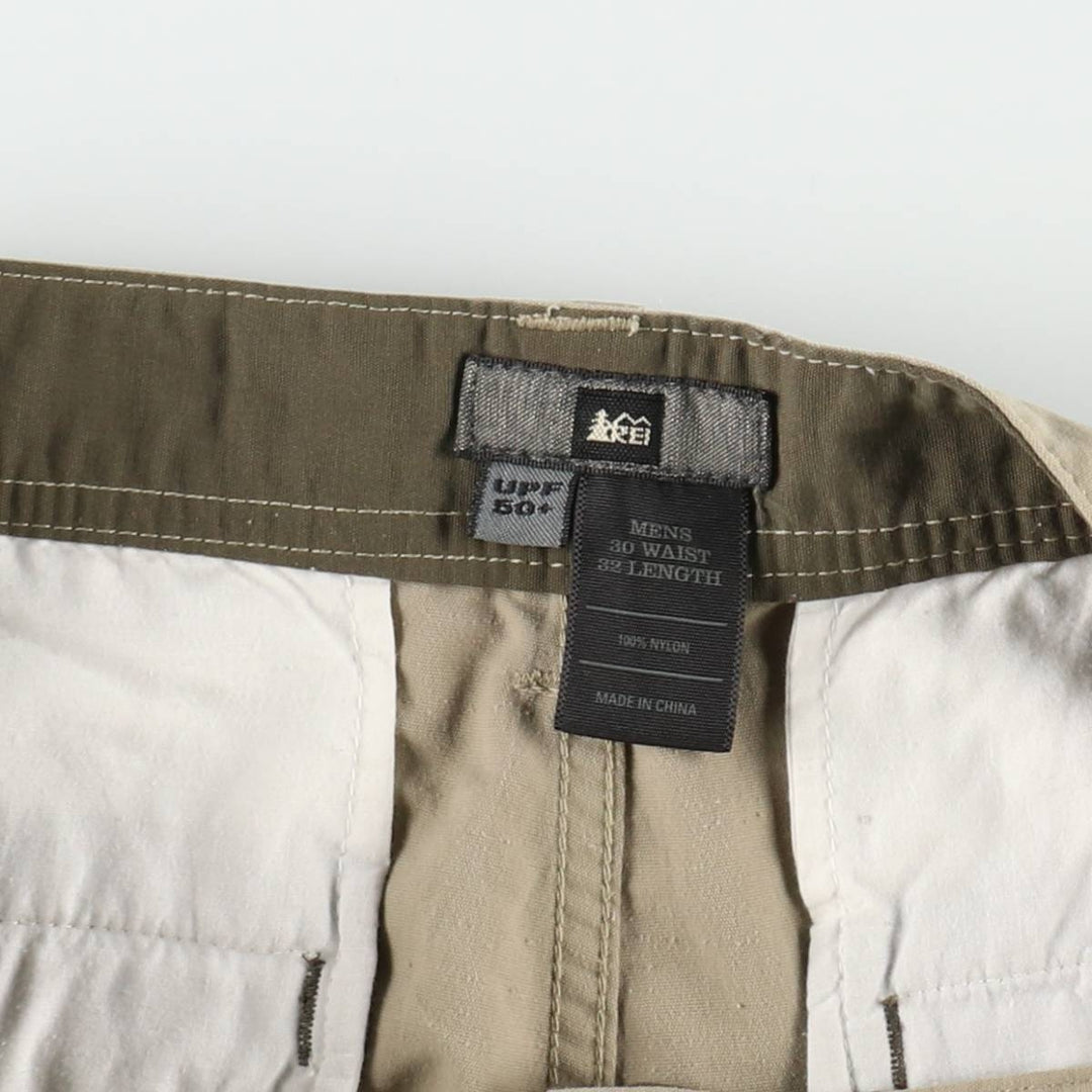 REI UPF 50+ Nylon Pants, Men's W30 equivalent. Nylon Khaki type beige Vintage Second Hand