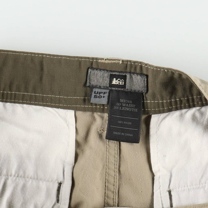 REI UPF 50+ Nylon Pants, Men's W30 equivalent. Nylon Khaki type beige Vintage Second Hand
