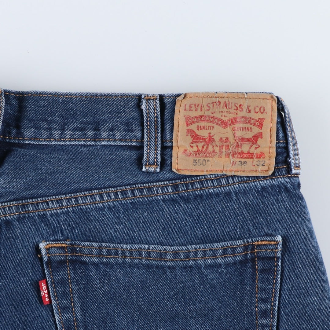 Levi's 550 tapered denim pants for men, size W38 cotton blue type Vintage Second Hand