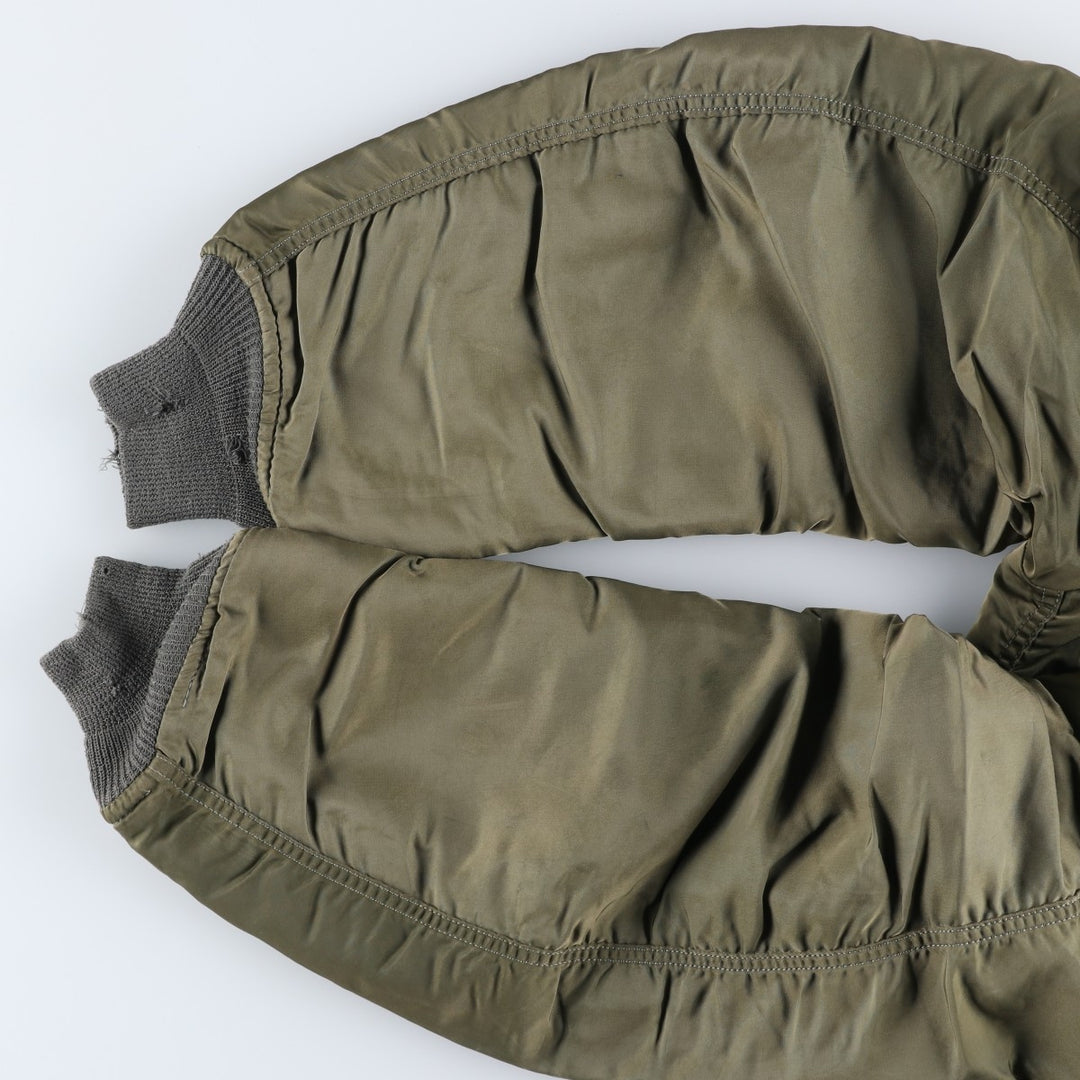 Civilian-made Alpha Industries MA-1 type padded military flight jacket, made in the USA, men's size S equivalent, vintage. Nylon Khaki type Vintage Second Hand