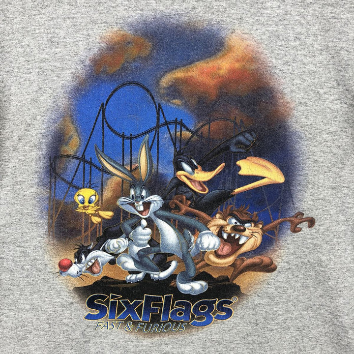SixFlags LOONEY TUNES Character Print T-Shirt (Women's Size XL) cotton gray type Vintage Second Hand