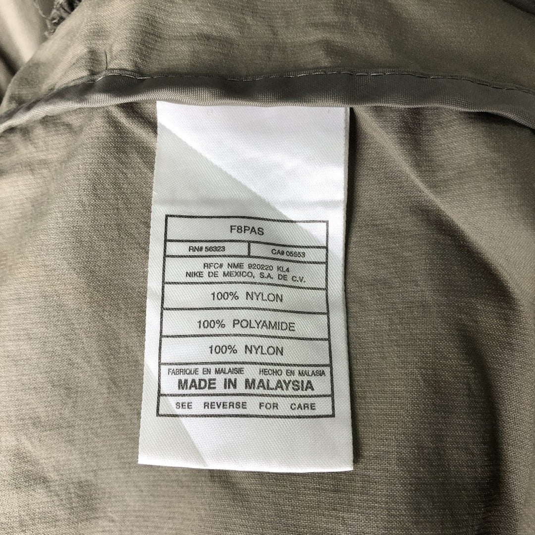 Nike Golf Nylon Parka for Men (Size L) Nylon gray type Vintage Second Hand