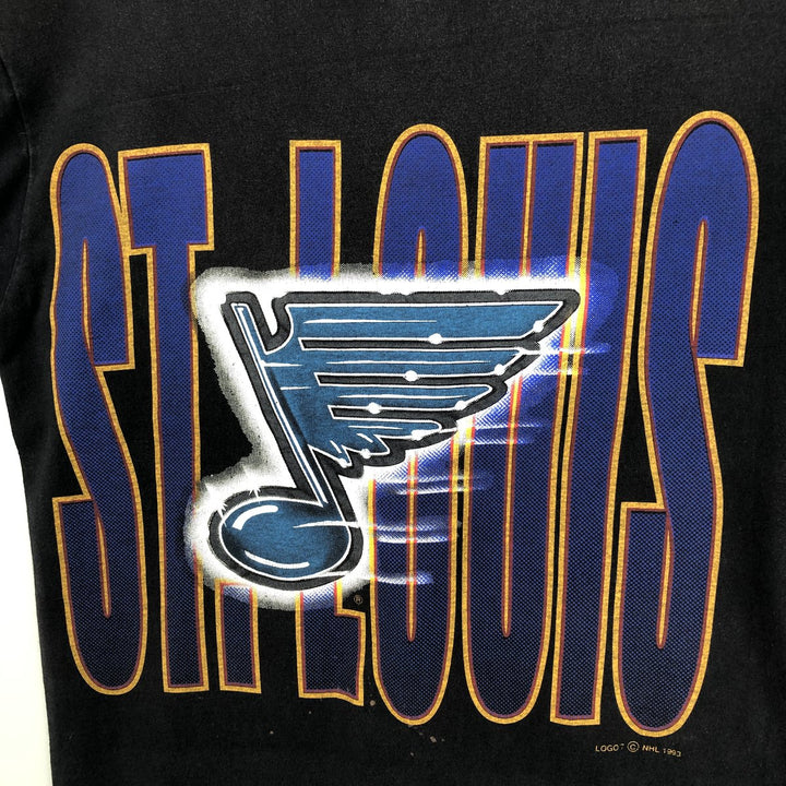 90'S LOGO7 NHL ST. LOUIS BLUES Logo Print T-Shirt, Men's Size M (Equivalent), Vintage cotton black type Vintage Second Hand