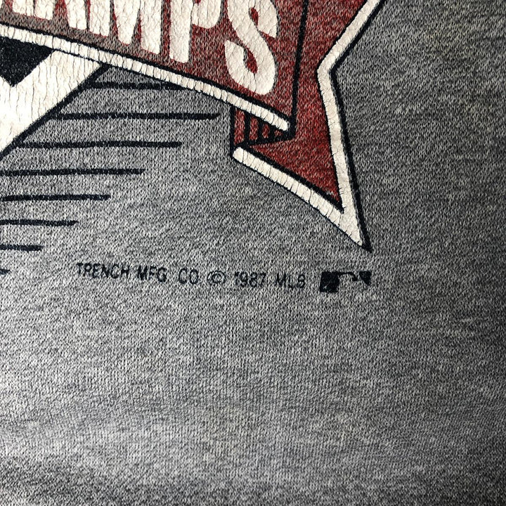 80'S TRENCH MLB Minnesota Twins Print Sweatshirt, Made in USA, Men's Size L (Equivalent), Vintage polyester gray type Vintage Second Hand