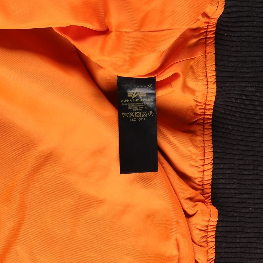 Civilian-made Alpha Industries military flight jacket, women's size L equivalent. Nylon black type Vintage Second Hand