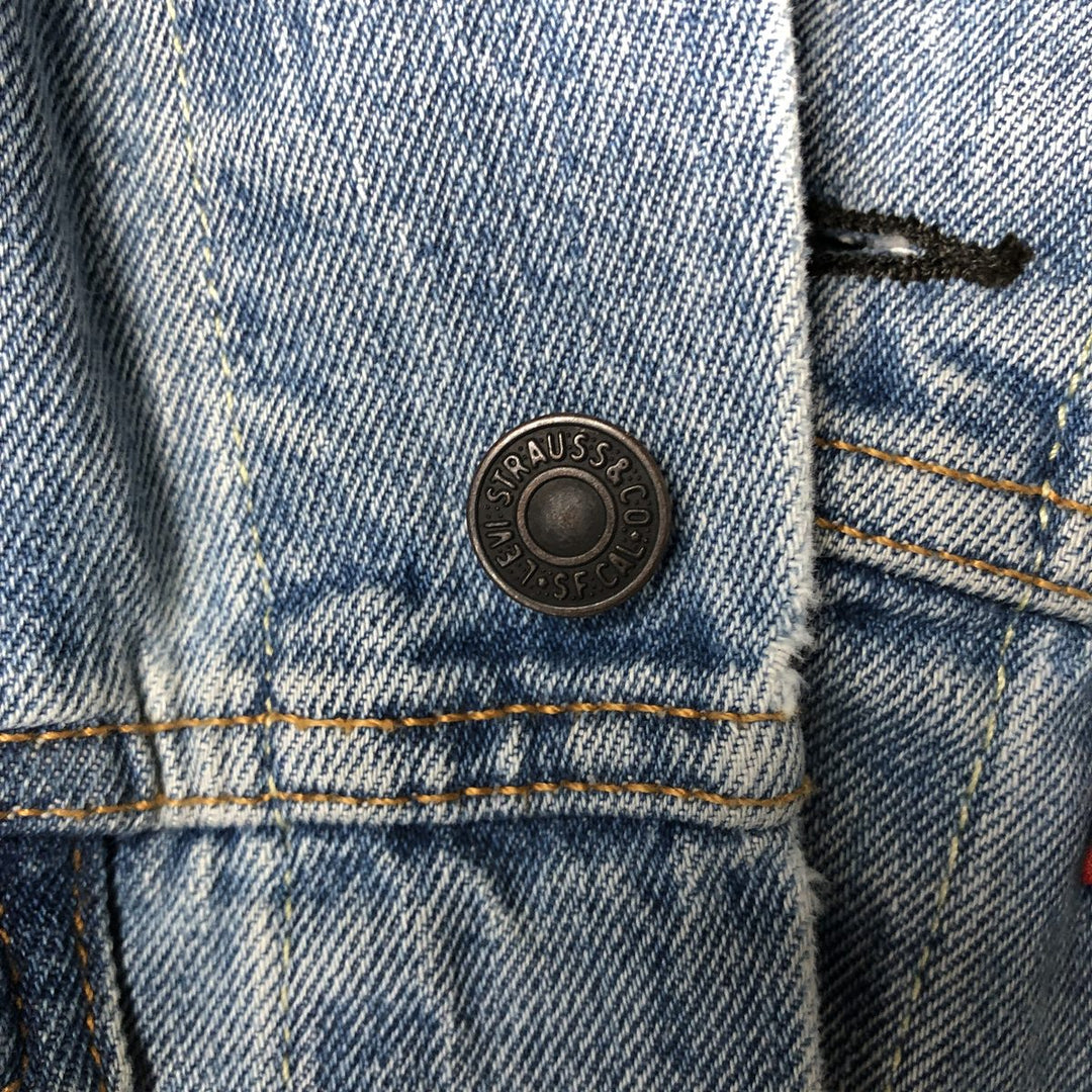 Levi's denim jacket, denim jacket, men's size XL cotton blue type Vintage Second Hand