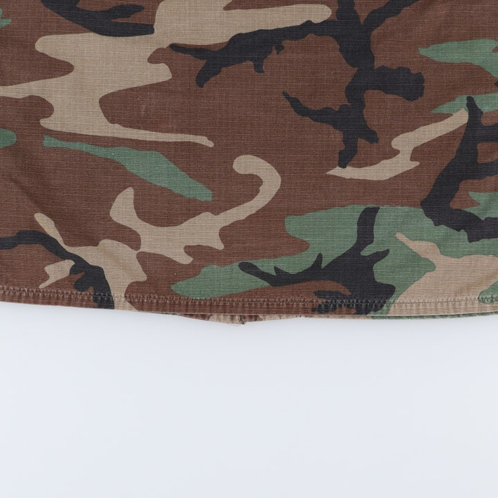 1990'S US Military Issue Camouflage Pattern Woodland Camo Ripstop BDU Military Jacket, Made in USA, Medium-Regular Size cotton Khaki type Vintage Second Hand