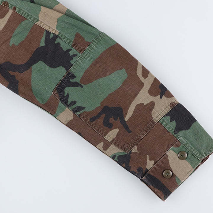 1990'S US Military Issue Camouflage Pattern Woodland Camo Ripstop BDU Military Jacket, Made in USA, Medium-Regular Size cotton Khaki type Vintage Second Hand
