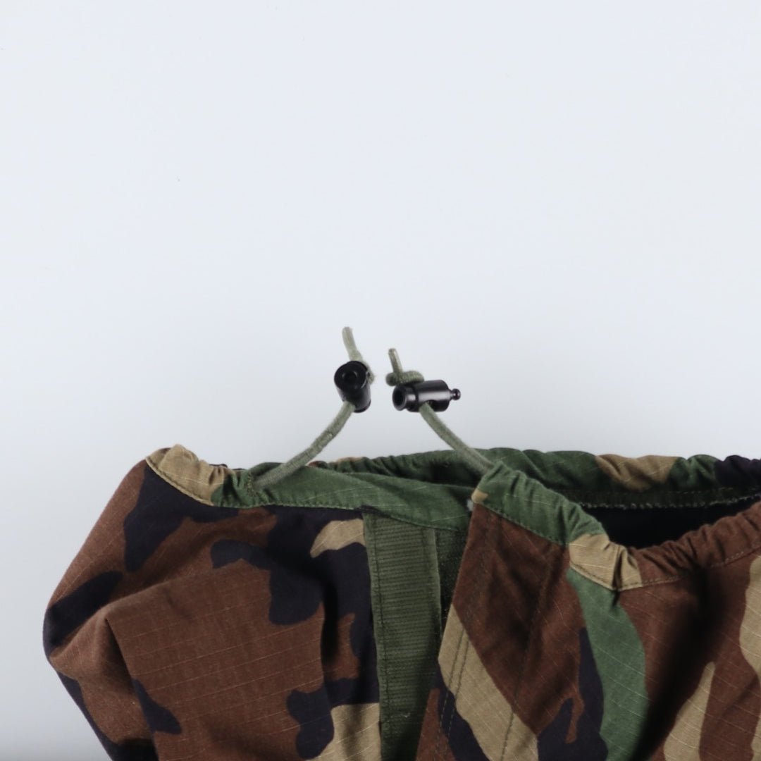 1990'S US Military Issue Woodland Camo Chemical Protective Jacket with Hood, Ripstop Fabric Nylon Khaki type Vintage Second Hand