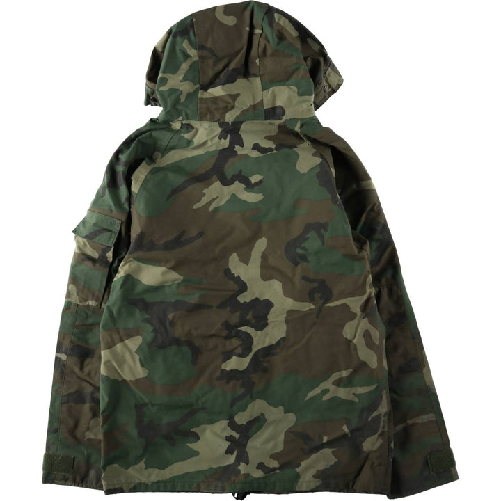 1990'S US Military Issue Woodland Camo ECWCS 1st Generation Mid-Production Military Gore-Tex Parka, Made in USA, Small-Regular Nylon Khaki type Vintage Second Hand