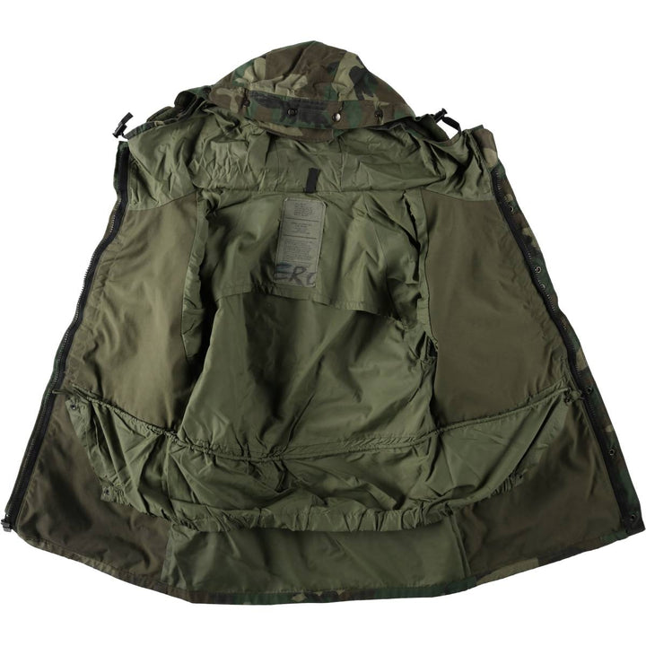 1990'S US Military Issue Woodland Camo ECWCS 1st Generation Mid-Production Military Gore-Tex Parka, Made in USA, Small-Regular Nylon Khaki type Vintage Second Hand