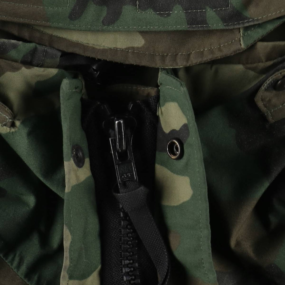 1990'S US Military Issue Woodland Camo ECWCS 1st Generation Mid-Production Military Gore-Tex Parka, Made in USA, Small-Regular Nylon Khaki type Vintage Second Hand