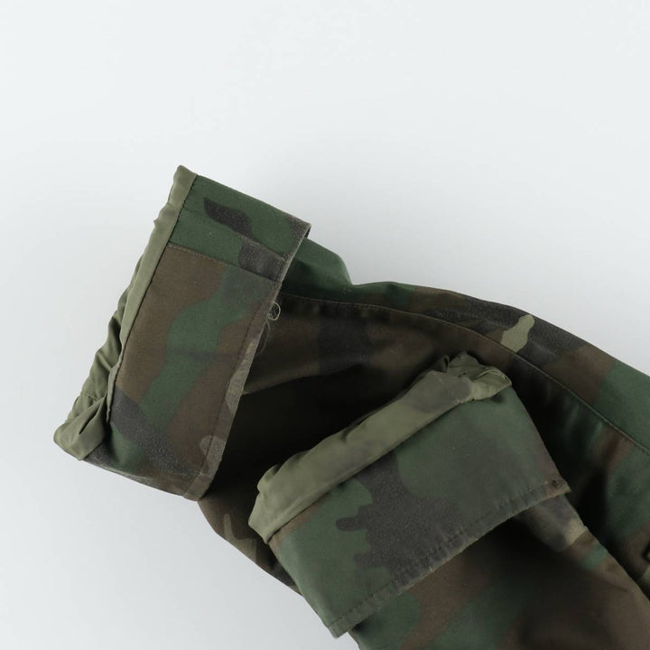 1990'S US Military Issue Woodland Camo ECWCS 1st Generation Mid-Production Military Gore-Tex Parka, Made in USA, Small-Regular Nylon Khaki type Vintage Second Hand