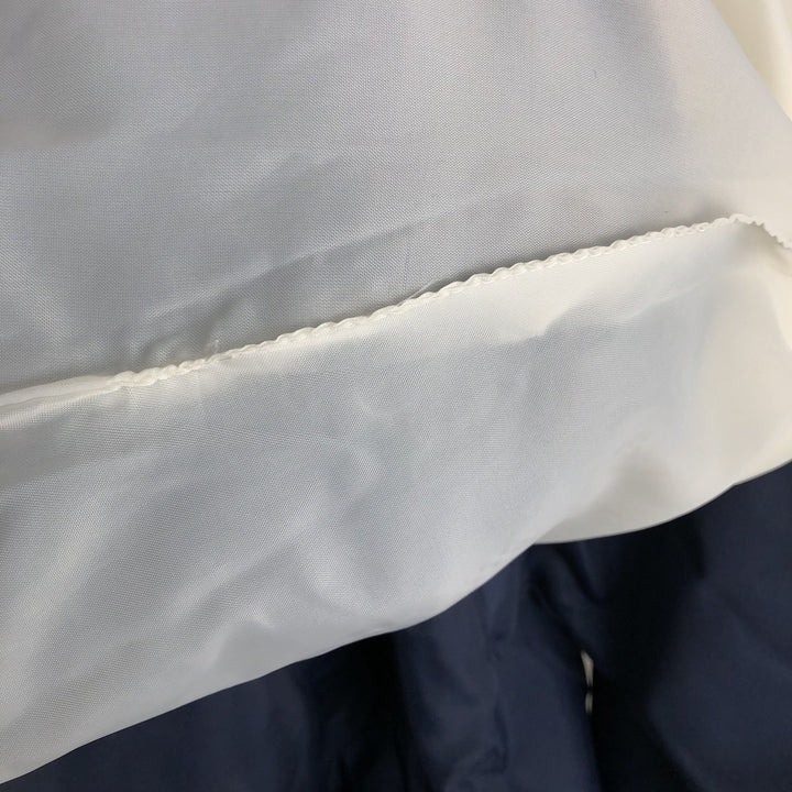 90'S Reebok nylon jacket, men's XL size, vintage Nylon white type Vintage Second Hand