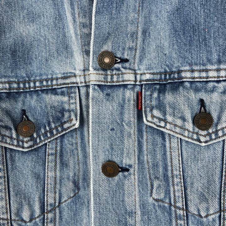 ~1990'S Levi's 70505-0217 Denim Jacket (Men's Size S equivalent) Vintage unclear Blue type light blue Vintage Second Hand