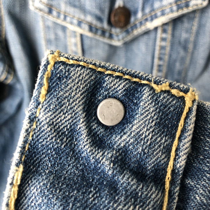 Levi's denim jacket, denim jacket, men's size XL unclear blue type Vintage Second Hand