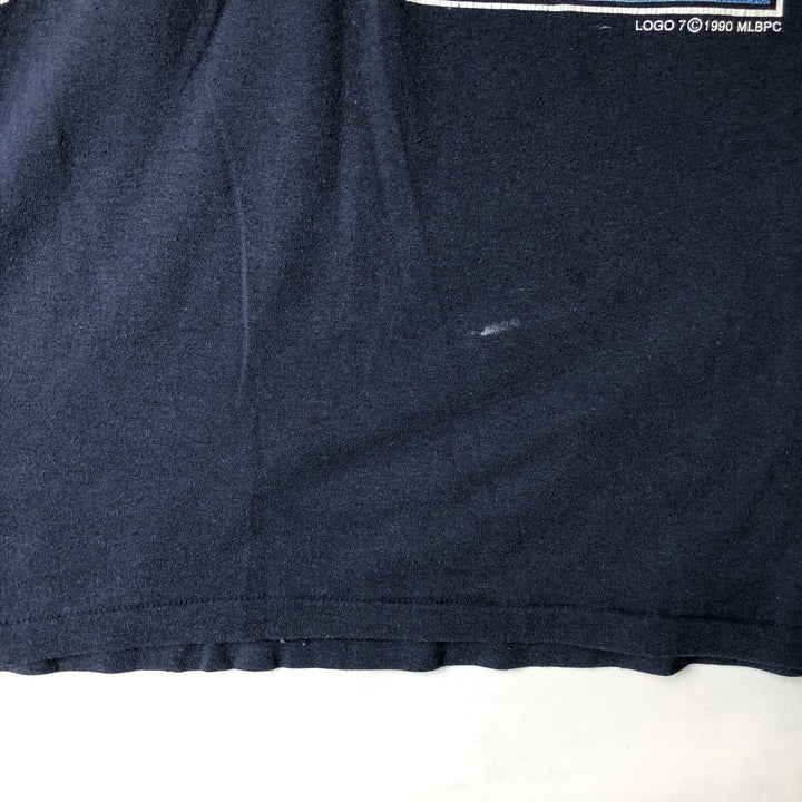 90'S Logo 7 MLB Detroit Tigers sports print T-shirt, Made in USA, Men's XL equivalent. polyester navy blue type Vintage Second Hand