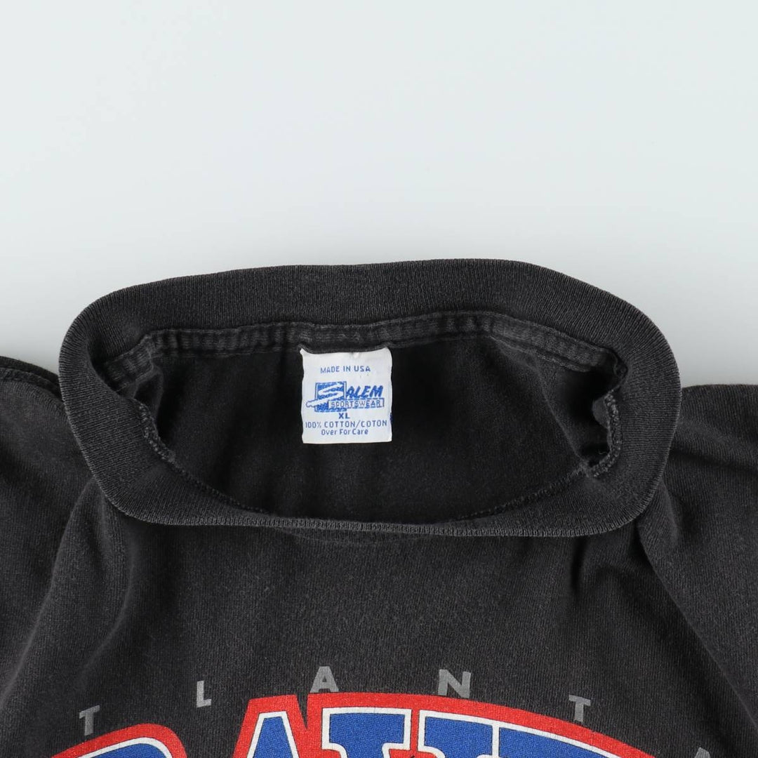 90'S SALEM SPORTSWEAR Atlanta Braves sports print T-shirt, Made in USA, Men's XL equivalent, Vintage cotton black type Vintage Second Hand