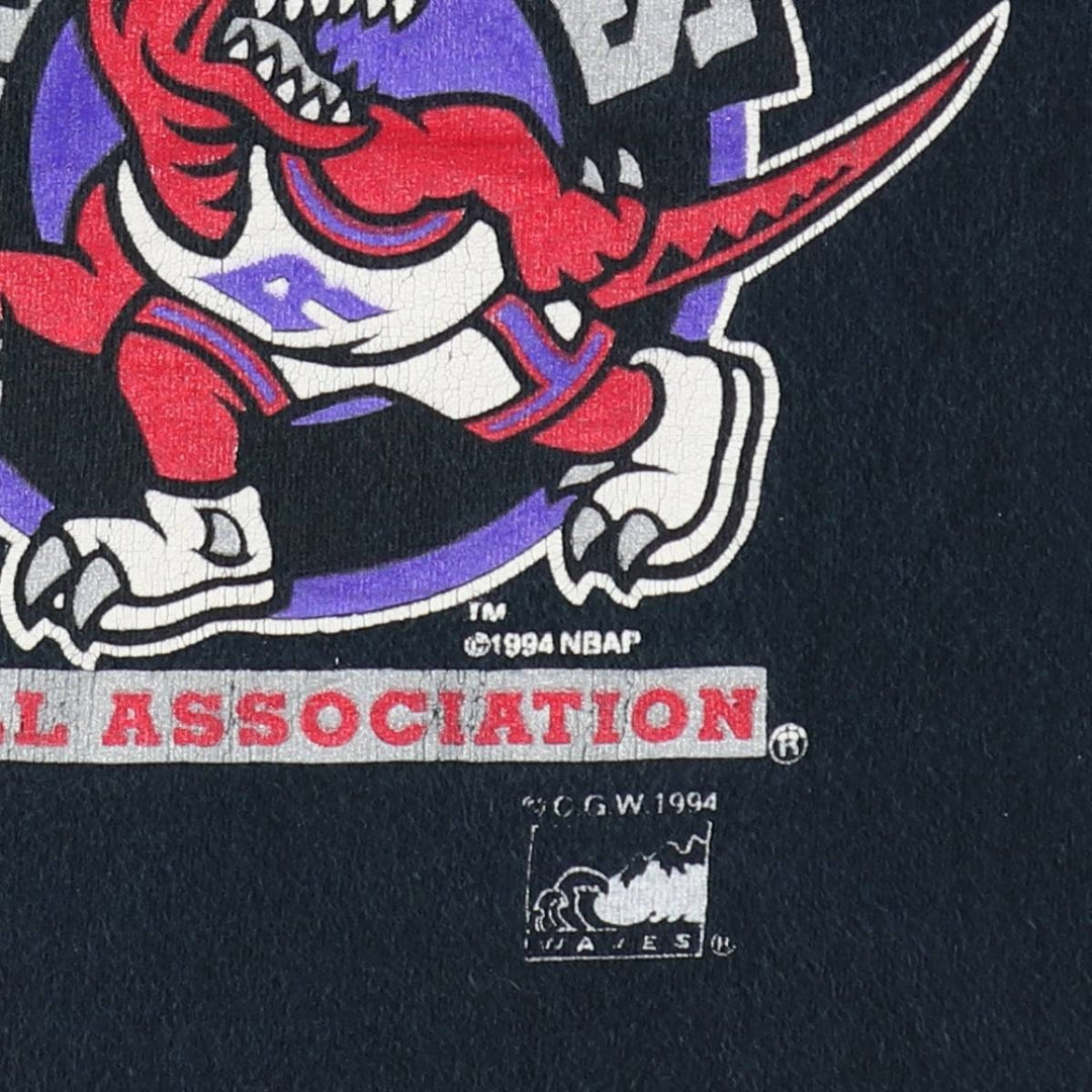 90'S WAVES NBA TORONTO RAPTORS Sports Print T-Shirt, Made in Canada, Men's XL (approx.), Vintage cotton black type Vintage Second Hand