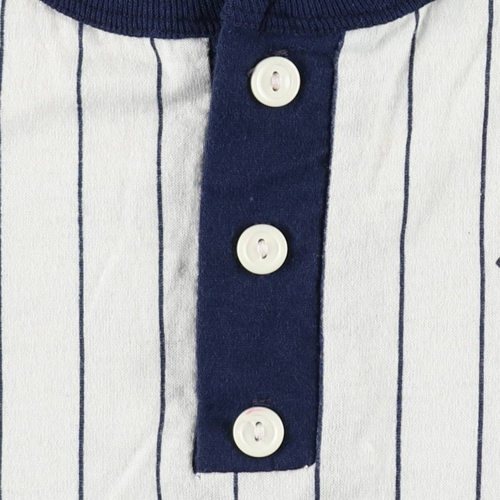 90'S MLB New York Yankees Henley Neck 3/4 Sleeve Logo Print T-Shirt, Made in USA, Women's Size M (Equivalent), Vintage unclear white type Vintage Second Hand