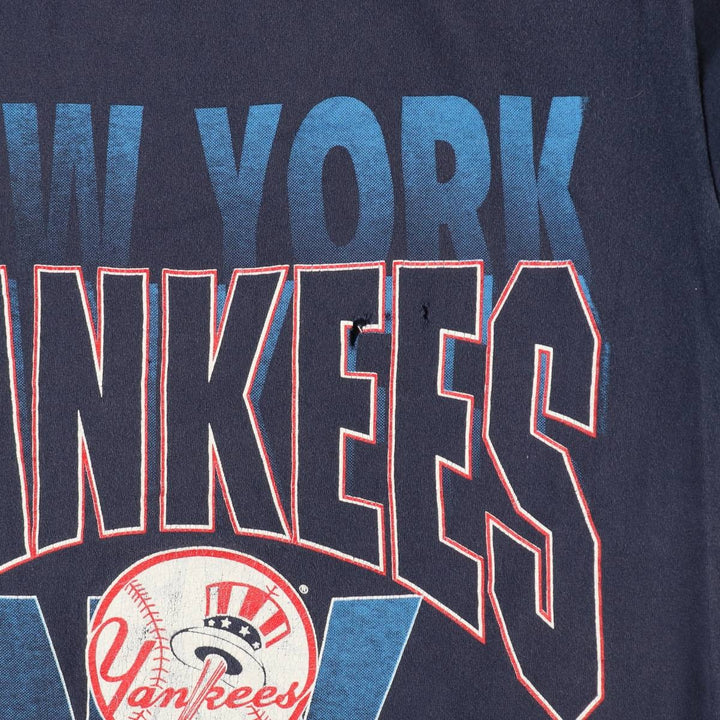 90'S JOSTENS MLB NEW YORK YANKEES Sports Print T-Shirt, Made in USA, Men's Size L (approx.), Vintage cotton black type Vintage Second Hand